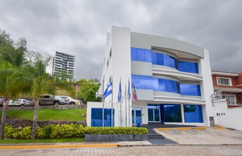 Edificio corporativo en venta #24