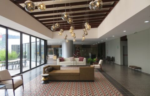 Local comercial en alquiler #349