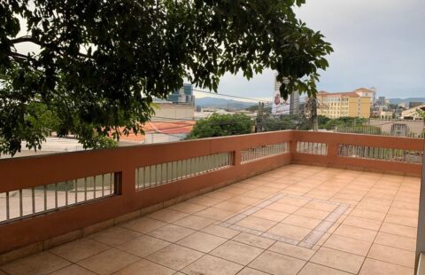 Casa comercial en venta #122
