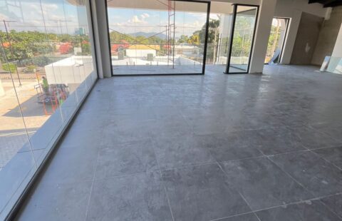 Local comercial en alquiler #390