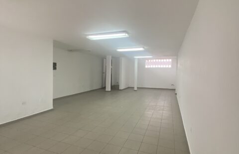Local comercial en alquiler #277