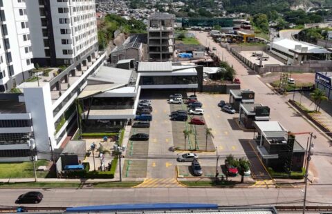 Plaza Maderos en alquiler #258