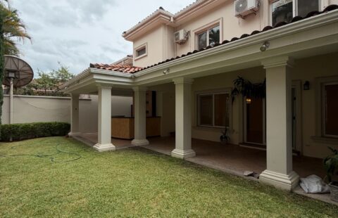 Casa en alquiler #263